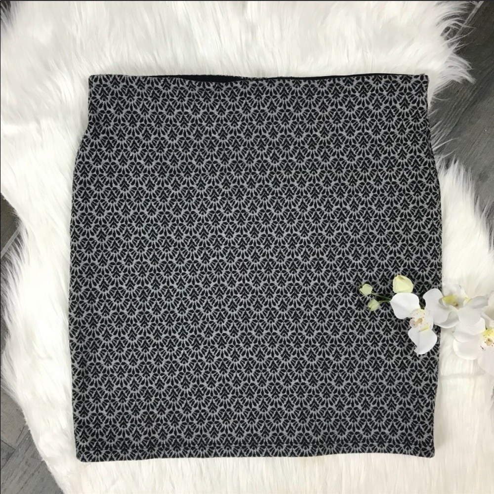 Loft printed mini pencil skirt